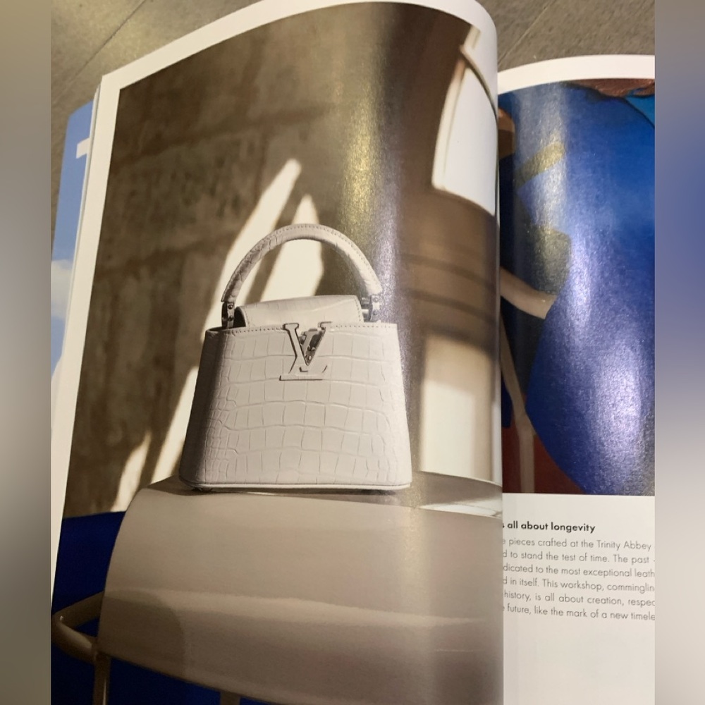 Louis Vuitton The Book Magazine #12 - Picture 6 of 9